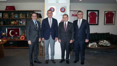 Galatasaray Kulübü Başkanı Dursun Özbek, Türkiye Futbol Federasyonu (TFF) Başkanı