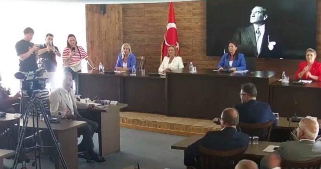 Edirne Belediye Meclisi’nin Olağan Eylül Ayı Birleşimi’nin ardından AK Partili
