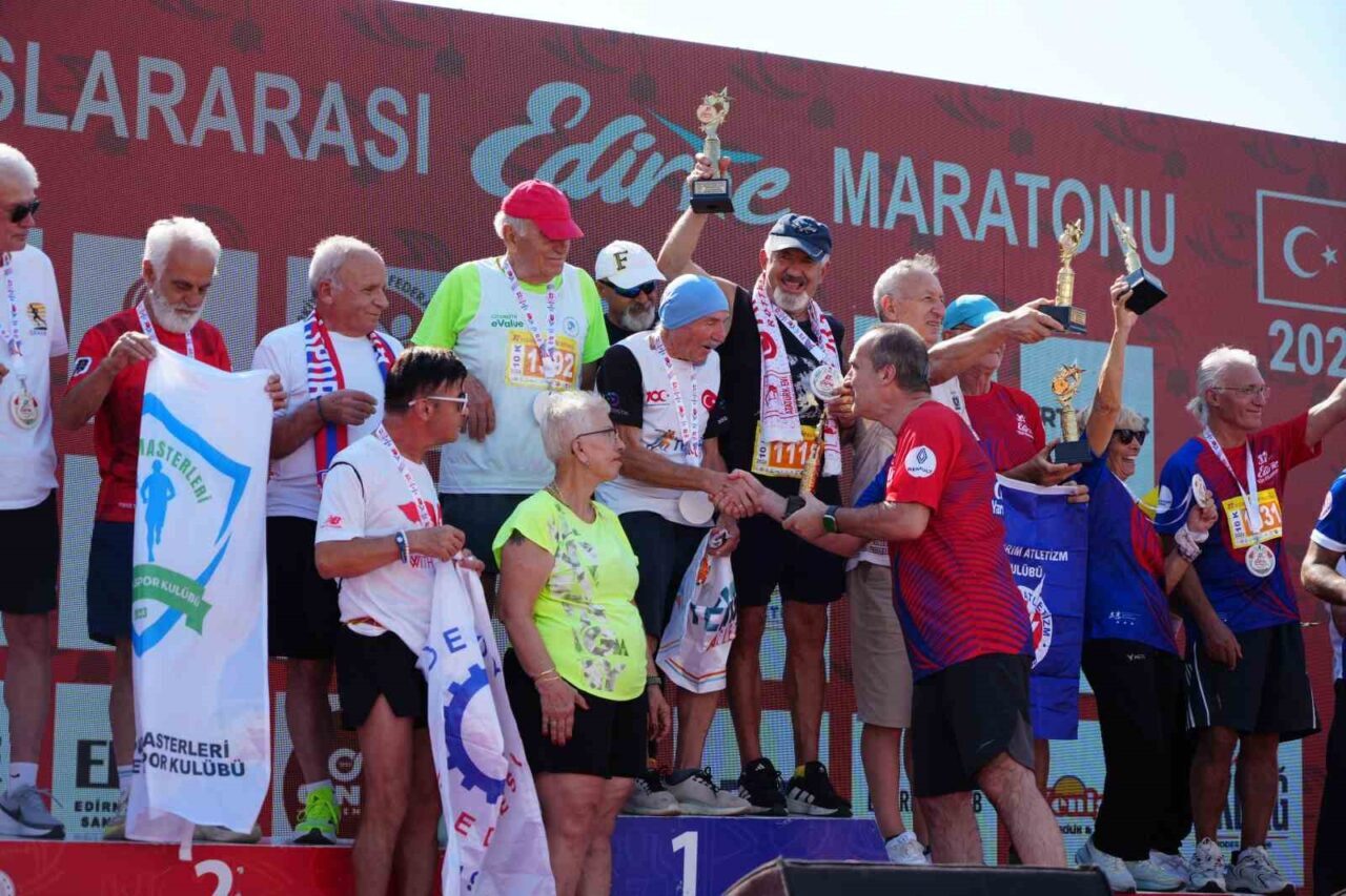 Edirne’de maraton coşkusu: 1071 sporcu hem koştu hem eğlendi 53 Bülten Medya -