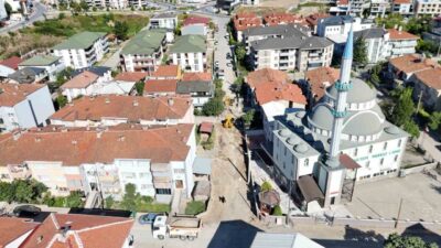 Sakarya’nın Erenler ilçesinde yer alan 15 sokakta asfaltlama öncesi zemin