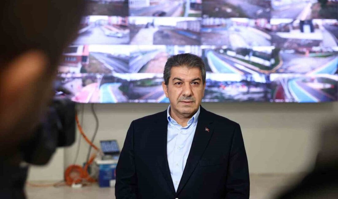 Esenler’de okullar kamera ağıyla 7/24 güvende Esenler Belediyesi öncülüğünde hayata geçirilen “Güvenli Şehir Esenler Projesi” kapsamında