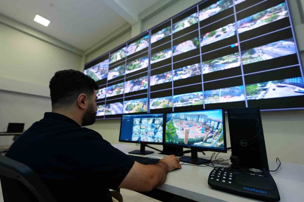 Esenler’de okullar kamera ağıyla 7/24 güvende 18 Bülten Medya -