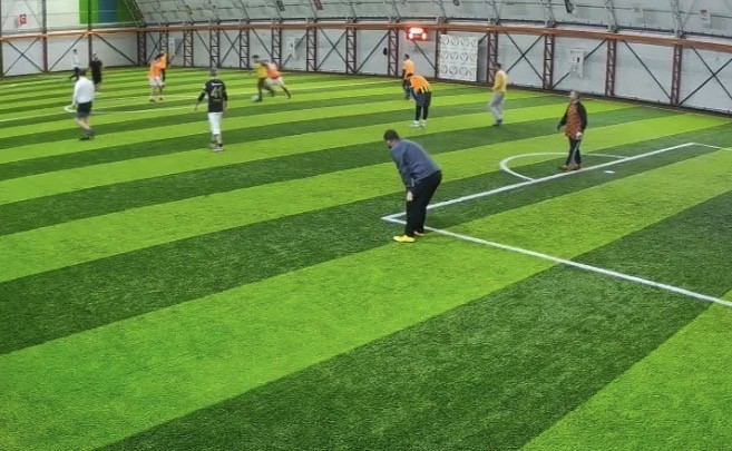Şirket turnuvasındaki ölüme tazminat Şirket bünyesindeki spor kulübünün düzenlediği halı saha futbol turnuvasında kalp
