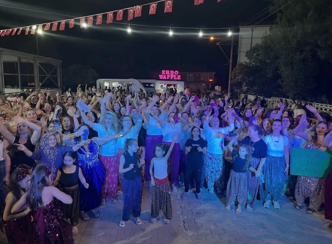 Hayrabolu’da kadınlar şalvarlarıyla kültürlerini yaşattı 18 Bülten Medya -