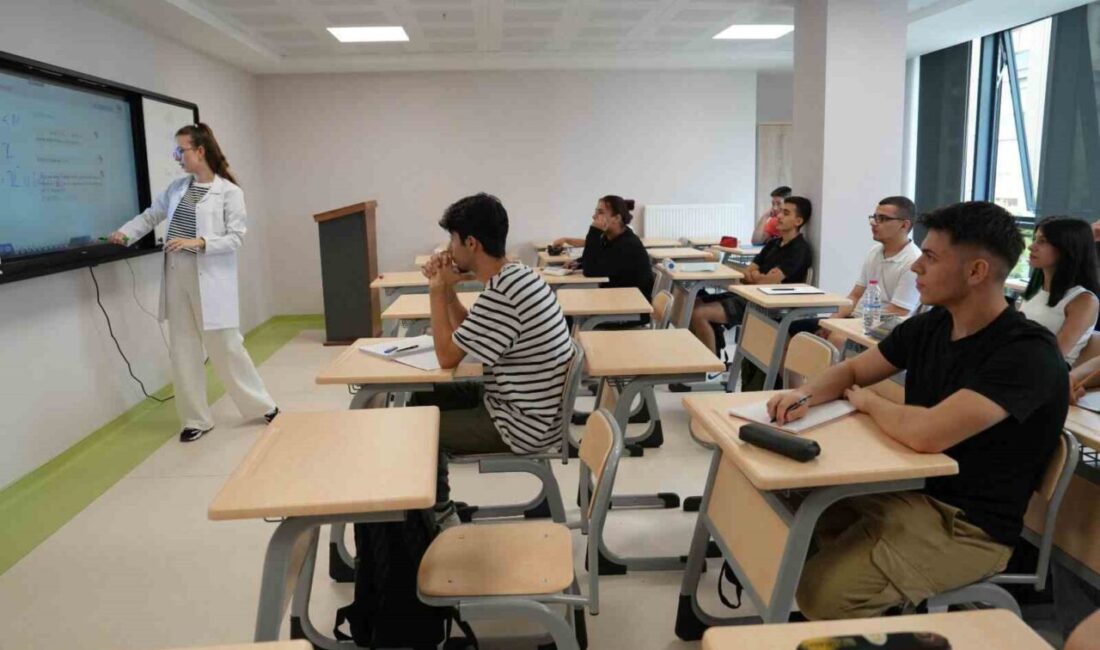 Kartal Belediyesi’nin eğitim desteği meyvelerini verdi Kartal Belediyesi’nin eğitimde fırsat eşitliğini desteklemek ve öğrencilerin akademik başarılarına