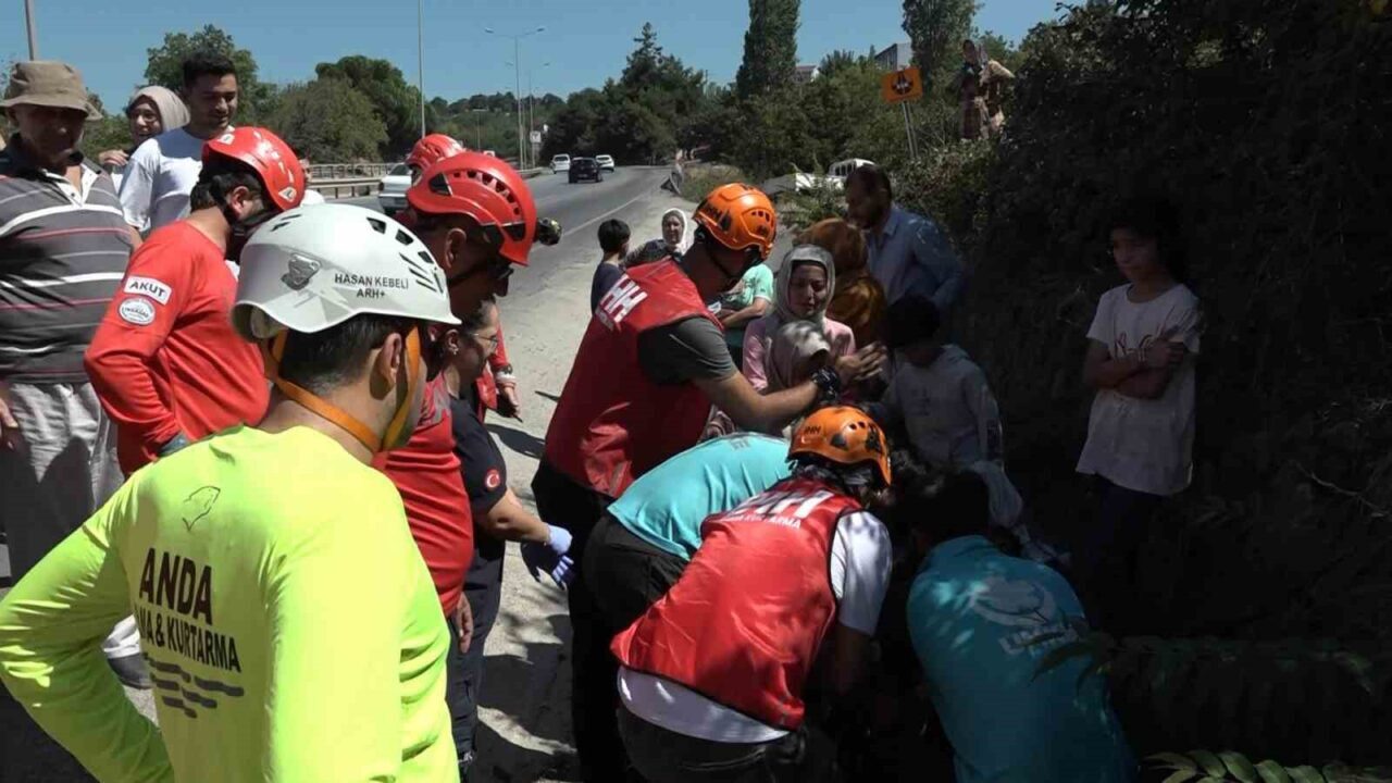 Kaybolan çocuğuna kavuşan anne sevinçten bayıldı 30 Bülten Medya -