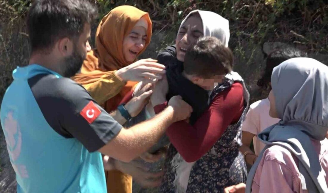 Kaybolan çocuğuna kavuşan anne sevinçten bayıldı Bursa’da mevsimlik işçi olarak çalışan ailenin 2.5 yaşındaki çocukları Emir,