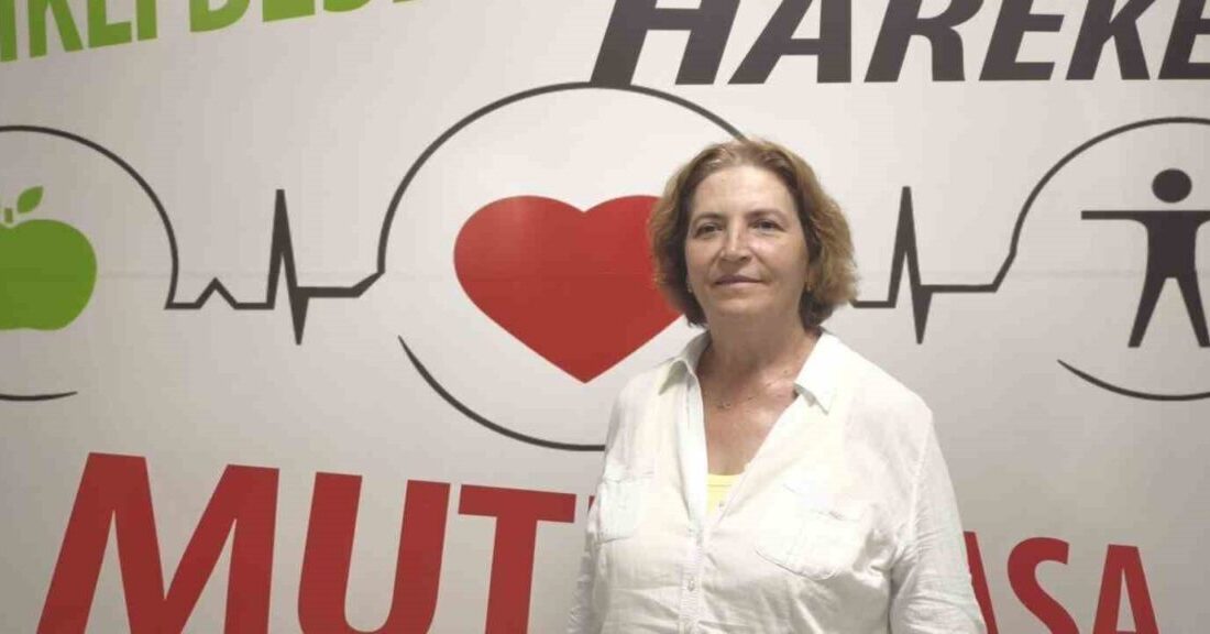 Kırmızı etek sevdası 61 yaşında 25 kilo verdirdi Bursa’da düğünde giymek istediği kırmızı eteğin üzerine olmaması, 61 yaşındaki