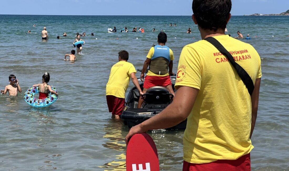 Kocaeli sahillerinde son bir haftada 27 can kurtarıldı Kocaeli sahillerinde görev yapan KOSKEM ekipleri, son bir haftada 27