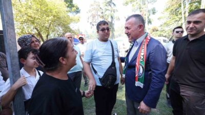 Kocaeli’de düzenlenen 5. Geleneksel Gardaşlık Buluşması’nda binlerce Sivaslı bir araya