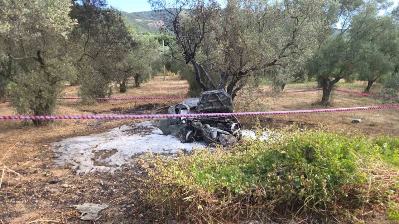 Kontrolden çıkan otomobil tarlada yandı: 1 ölü, 1’i çocuk 5 yaralı 19 Bülten Medya -