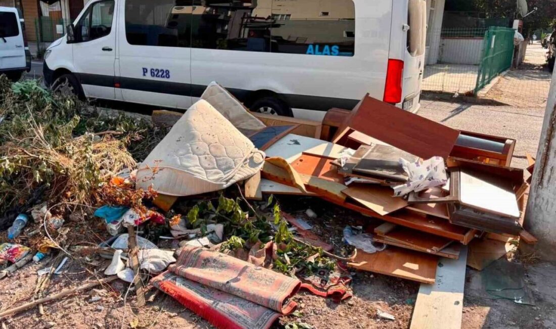 Körfez’de çevreye atık bırakanlar kameraya yakalanıyor Körfez’de çevre kirliliğine neden olanlara yönelik denetimler sıklaştırıldı. Gelişigüzel atık