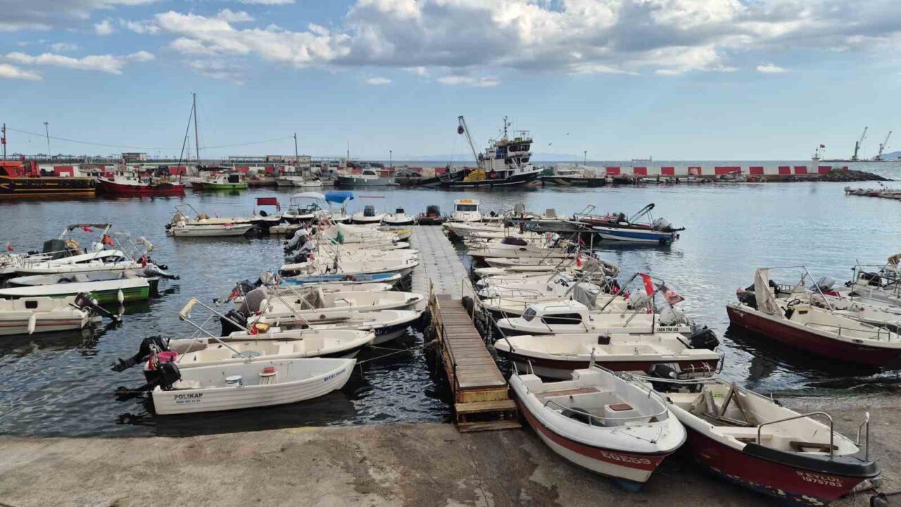 Marmara Denizi ulaşımına Poyraz engeli 13 Bülten Medya -