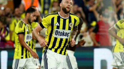 Fenerbahçe’nin kaptanı Milan Skriniar, bu sezon ilk golünü Beşiktaş derbisinde
