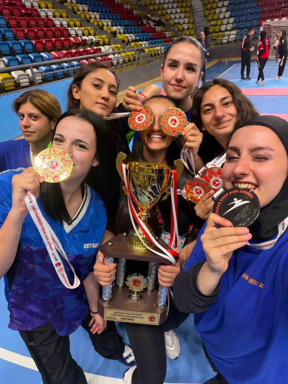 Milliler Bursalı Gizem hocaya emanet 20 Bülten Medya -