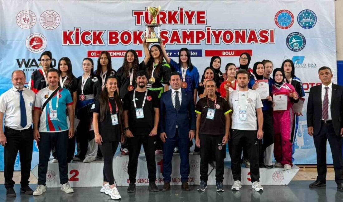 Milliler Bursalı Gizem hocaya emanet Bursa’nın Mustafakemalpaşa ilçesinde kick boks sporuna kazandırdığı yeni yeteneklerle dikkat