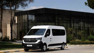 Uzun bir aranın ardından yenilenen Renault Master Minibüs ve Master