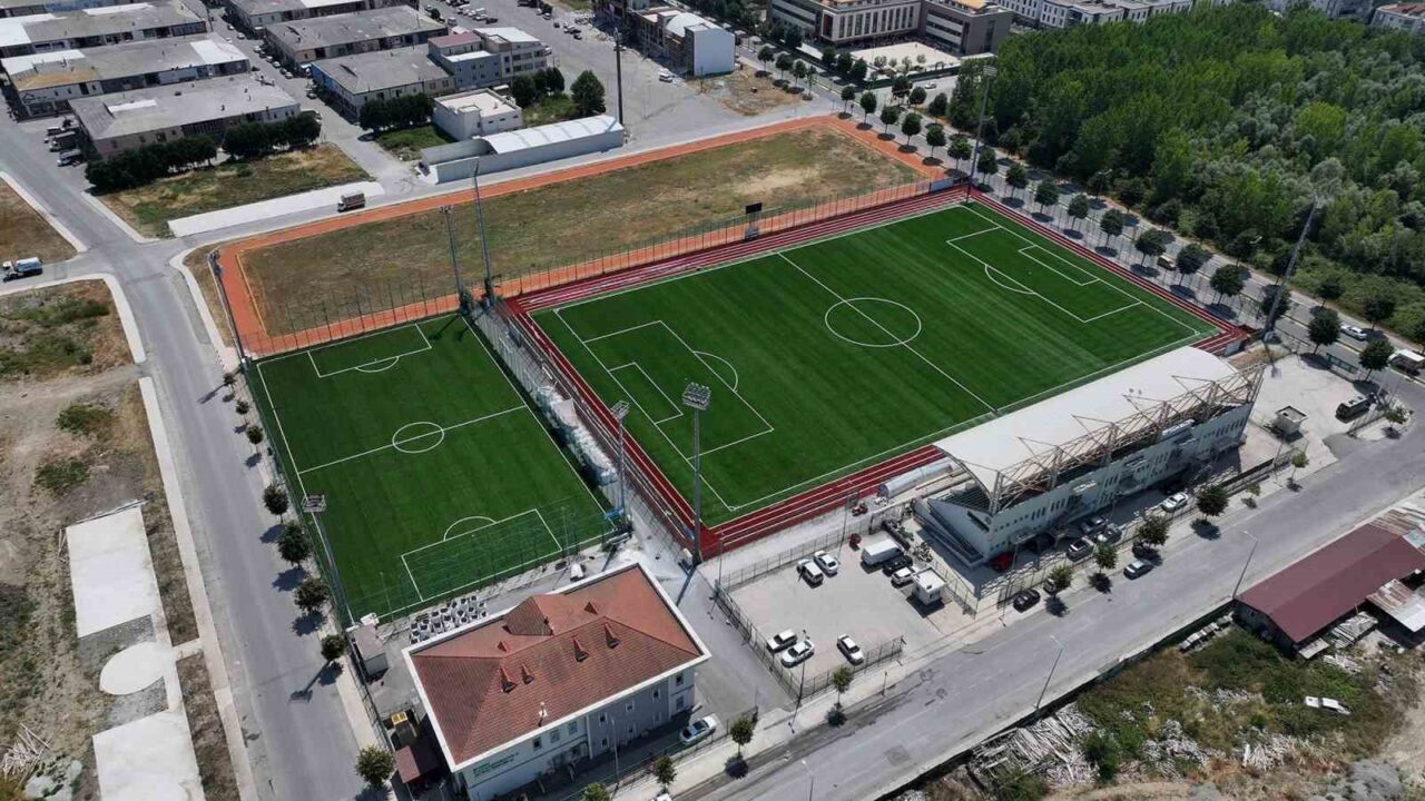 Sakaryaspor altyapısından 5 genç oyuncu A takıma yükseldi 4 Bülten Medya -