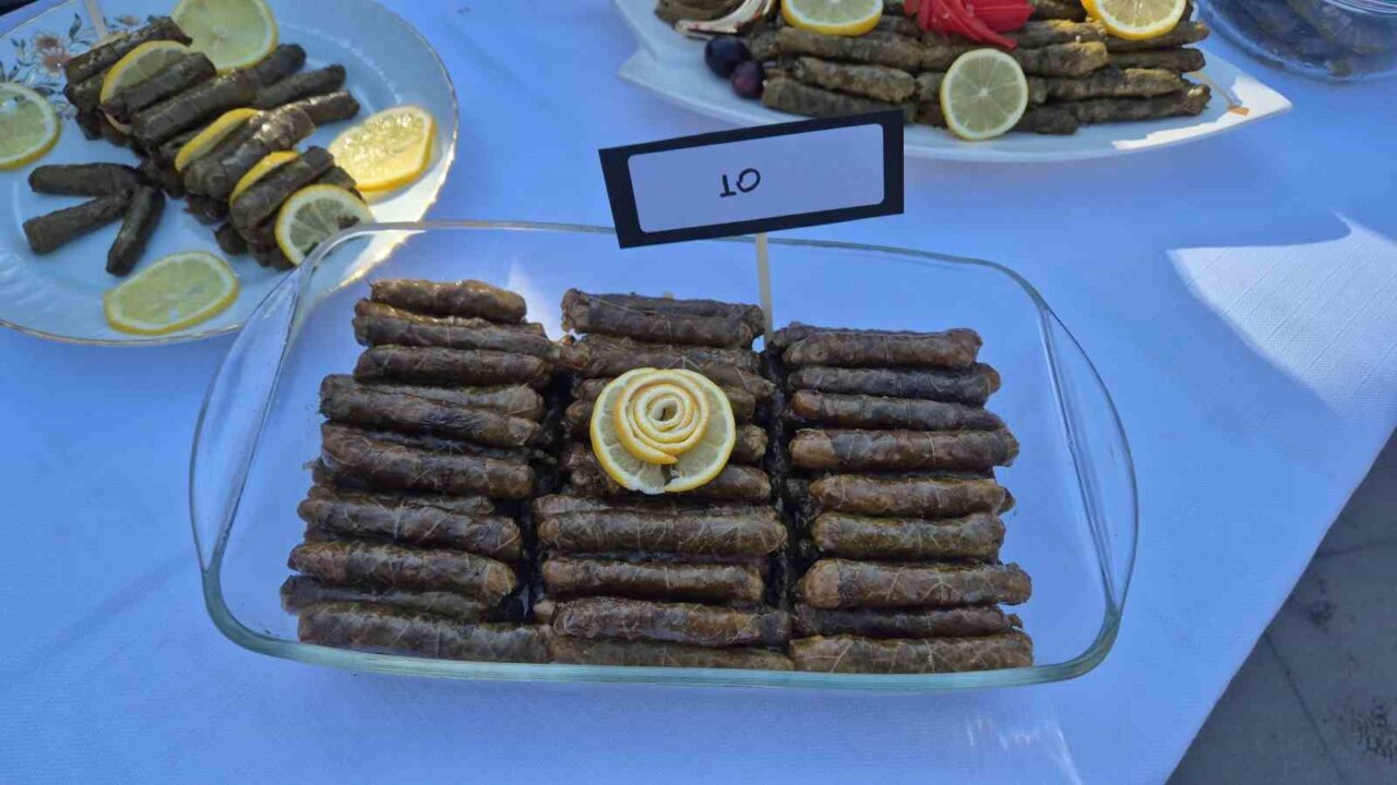 Sarma ve tatlılar yarıştı 18 Bülten Medya -