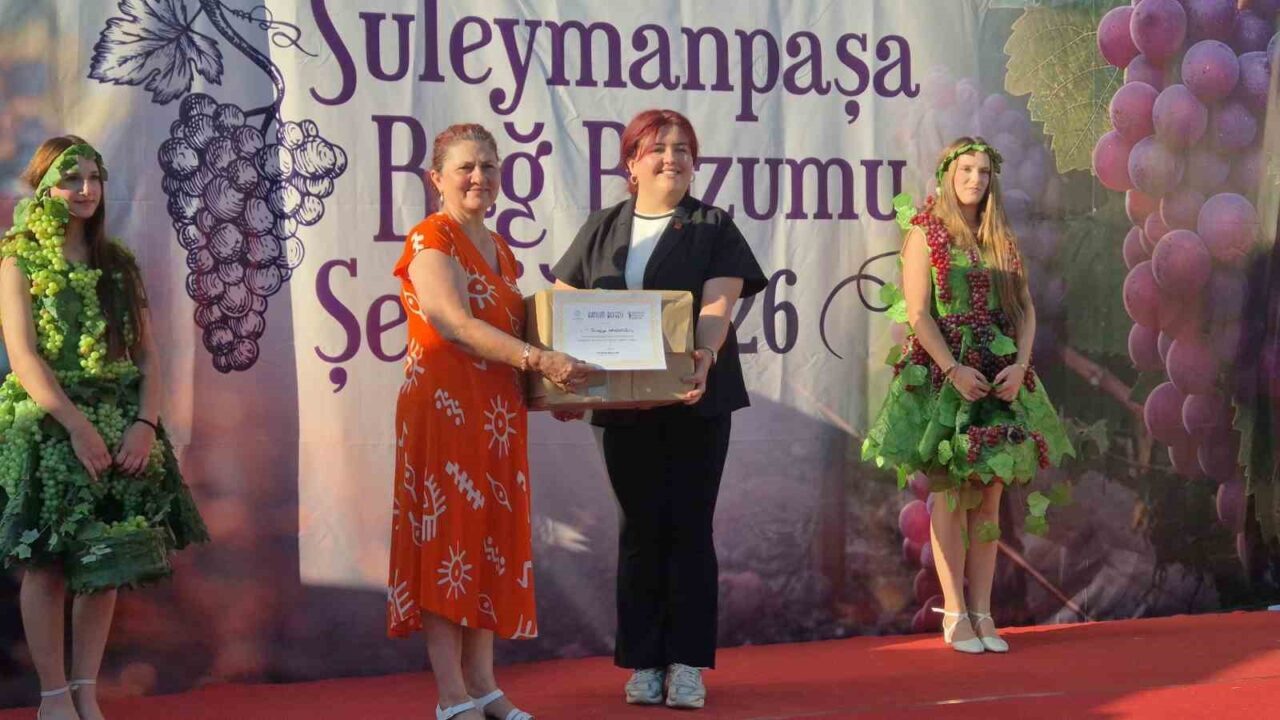 Sarma ve tatlılar yarıştı 16 Bülten Medya -