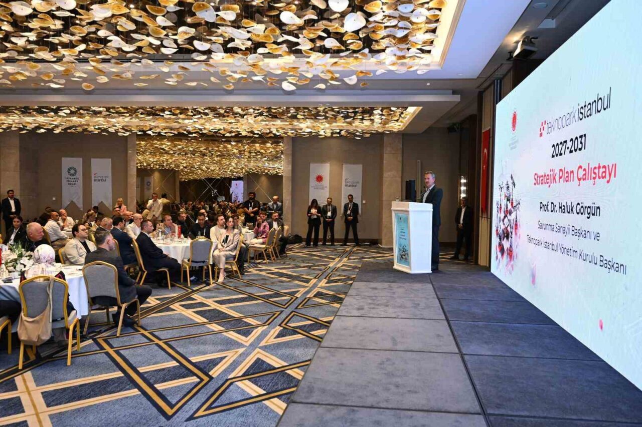 Savunma Sanayii Başkanı Görgün, Teknopark İstanbul 2027-2031 Stratejik Plan Çalıştayı’na katıldı 4 Bülten Medya -
