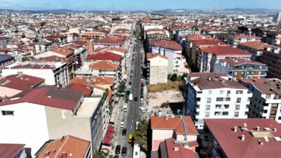 Gebze ilçesinde önemli ulaşım güzergahlarından Şehit Numan Dede Caddesi, 550