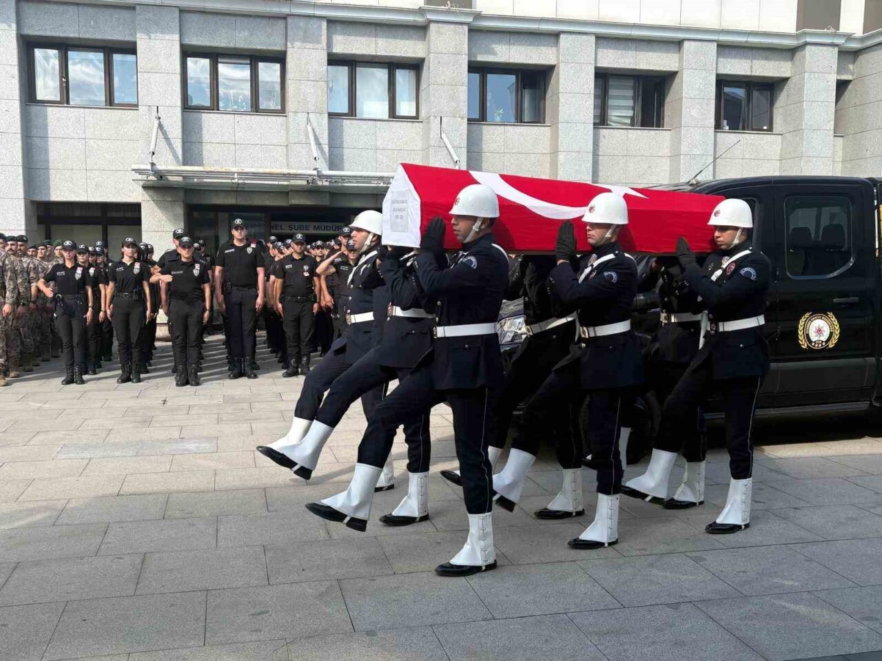 Şehit polis için İstanbul’da tören düzenlendi 37 Bülten Medya -