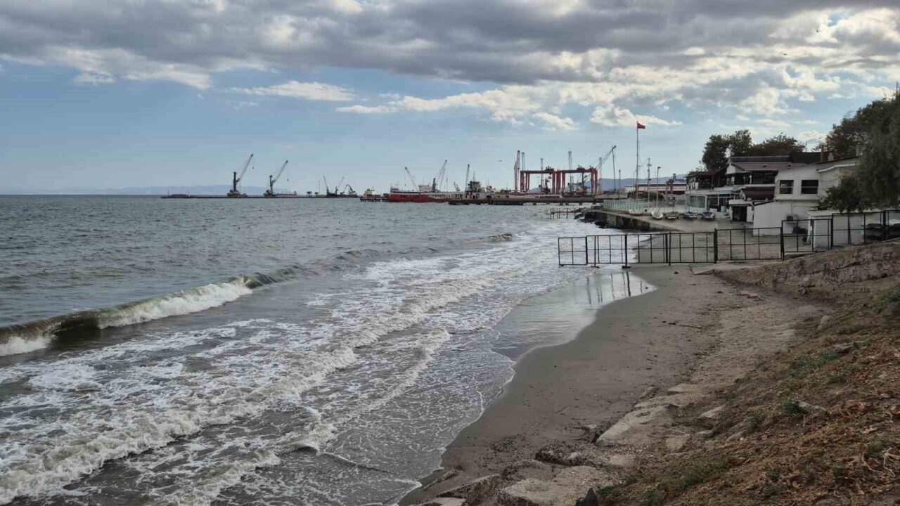 Tekirdağ’da 4 ilçede denize girişler yasaklandı 4 Bülten Medya -