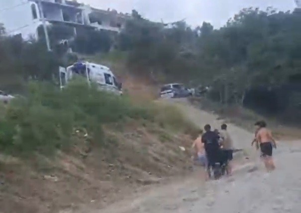 Tekirdağ’da denize giren 4 kişi boğulma tehlikesi geçirdi Tekirdağ’ın Süleymanpaşa ilçesine bağlı Topağaç Mahallesi’nde, dalgalı denize giren 4