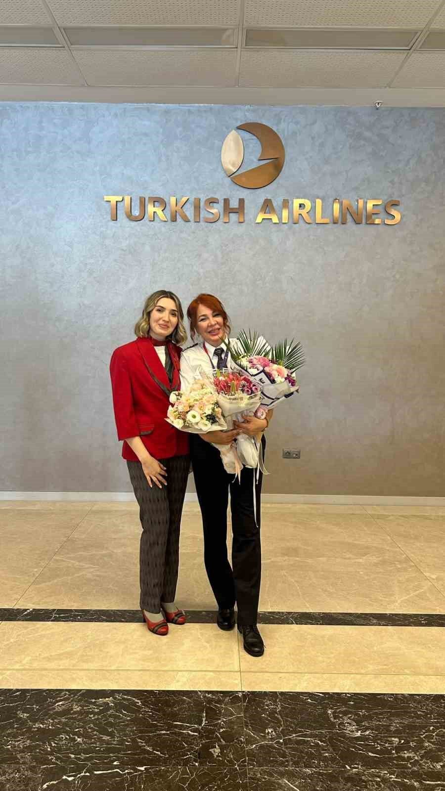 THY’nin ilk kadın kaptan pilotu emekli oldu 7 Bülten Medya -