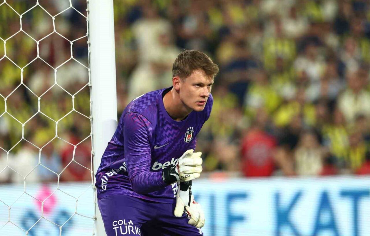 Trendyol Süper Lig: Fenerbahçe: 1 - Beşiktaş: 1 (İlk yarı) 113 Bülten Medya -