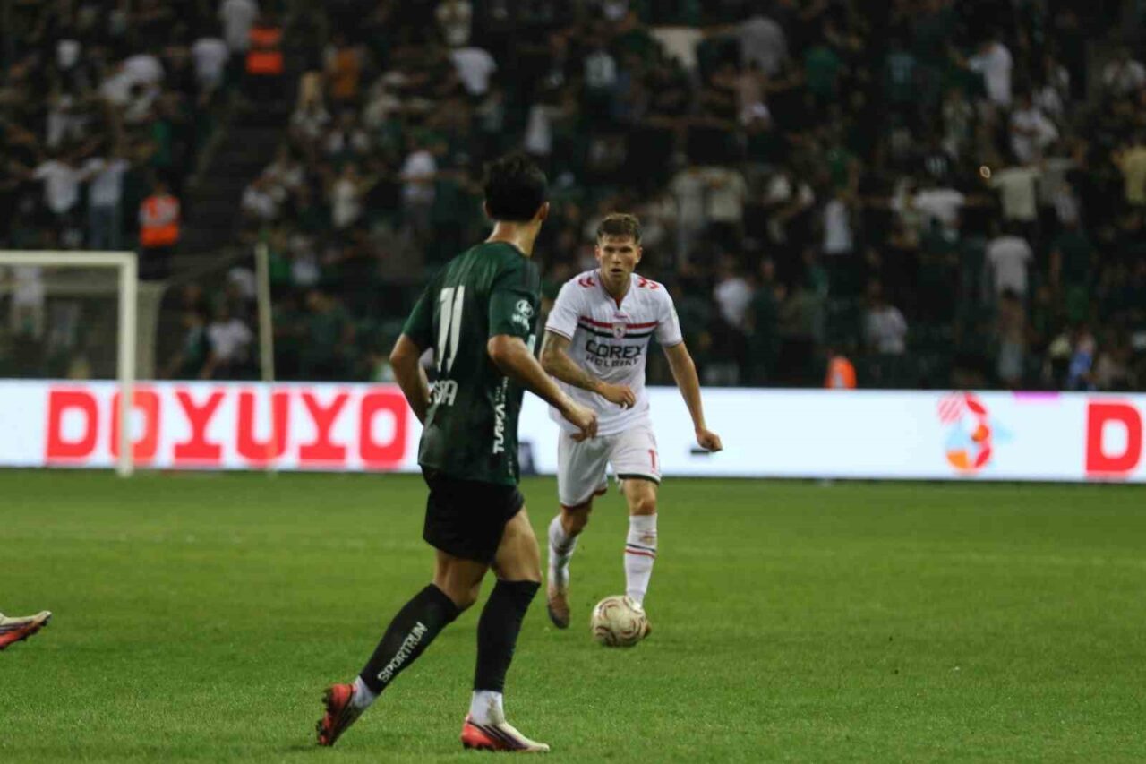 Trendyol Süper Lig: Kocaelispor: 1 - Samsunspor: 0 (Maç sonucu) 43 Bülten Medya -
