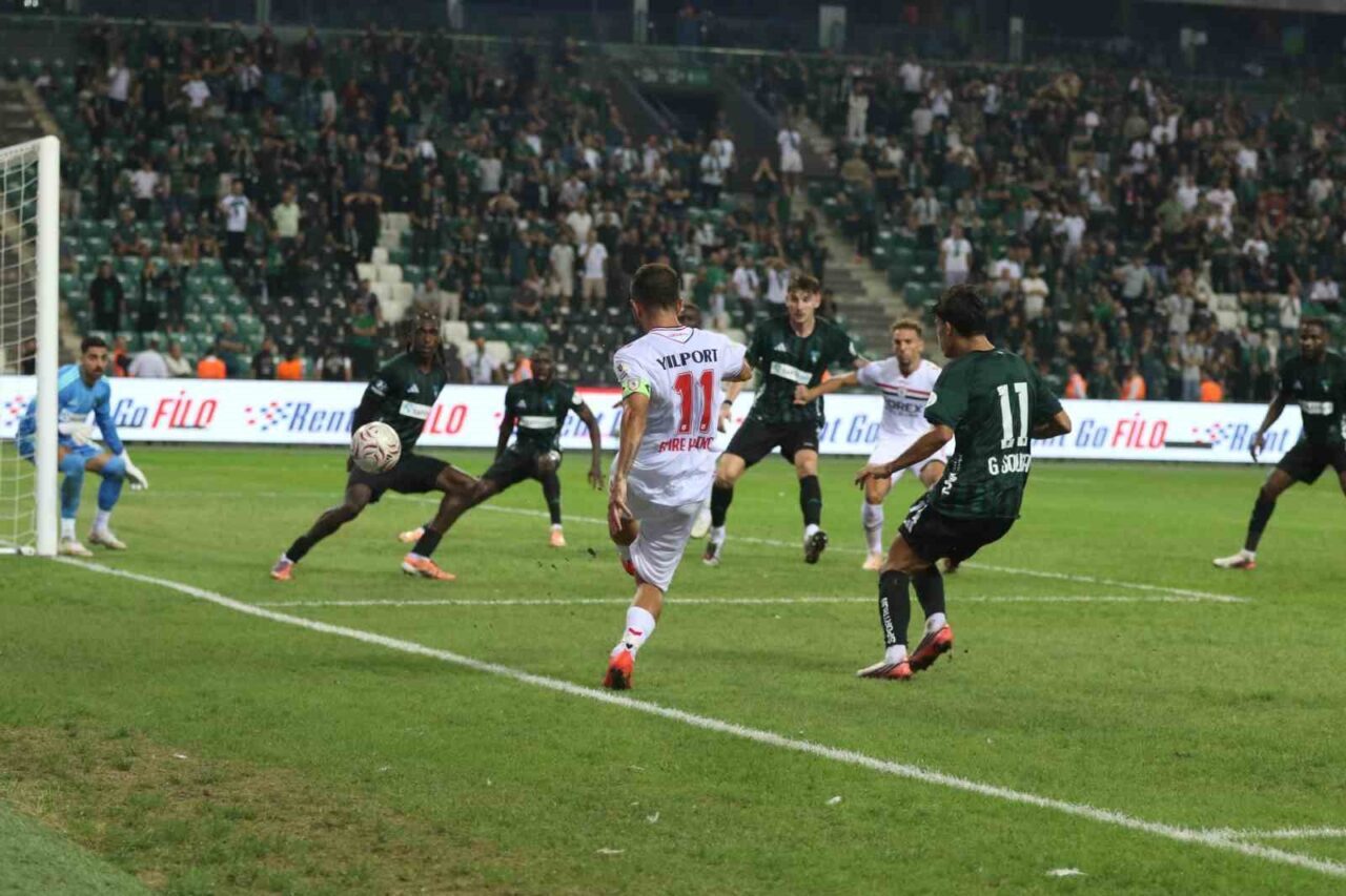 Trendyol Süper Lig: Kocaelispor: 1 - Samsunspor: 0 (Maç sonucu) 52 Bülten Medya -