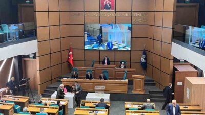 Üsküdar Belediyesi Başkanvekili seçiminin üçüncü tur oylaması tamamlandı. Üçüncü tur