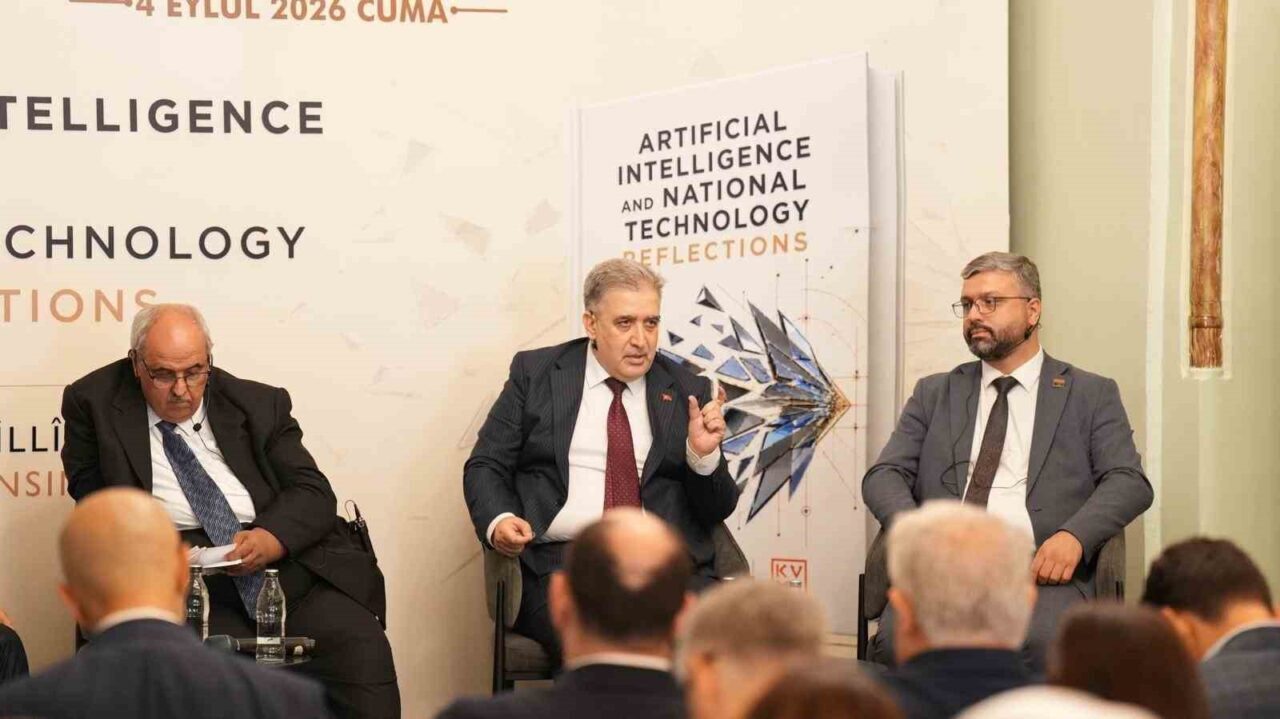 Yapay Zeka ve Milli Teknoloji Üzerine Yansımalar" eseri tanıtıldı 12 Bülten Medya -