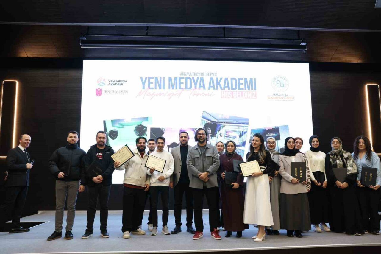 Yeni medyanın geleceği Arnavutköy’de yetişiyor 10 Bülten Medya -