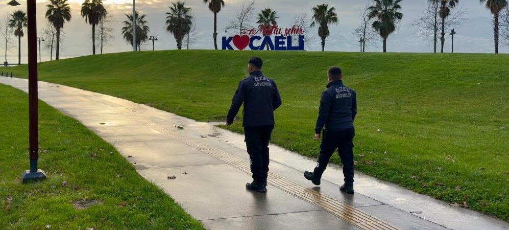 Kocaeli’de zabıta alarmda Kocaeli Büyükşehir Belediyesi zabıta ekipleri, kent genelinde 7/24 yürüttüğü çalışmalarla