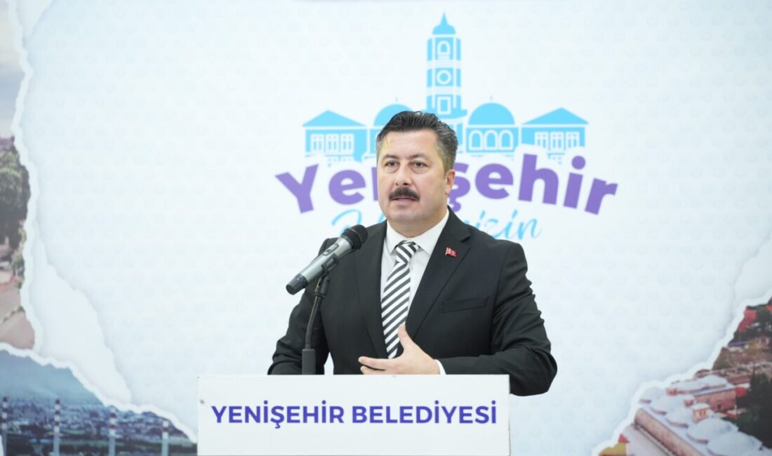 Yenişehir’de muhtarlarla yerel yönetim buluşması Yenişehir Belediye Başkanı Ercan Özel, 19 Ekim Muhtarlar Günü kapsamında