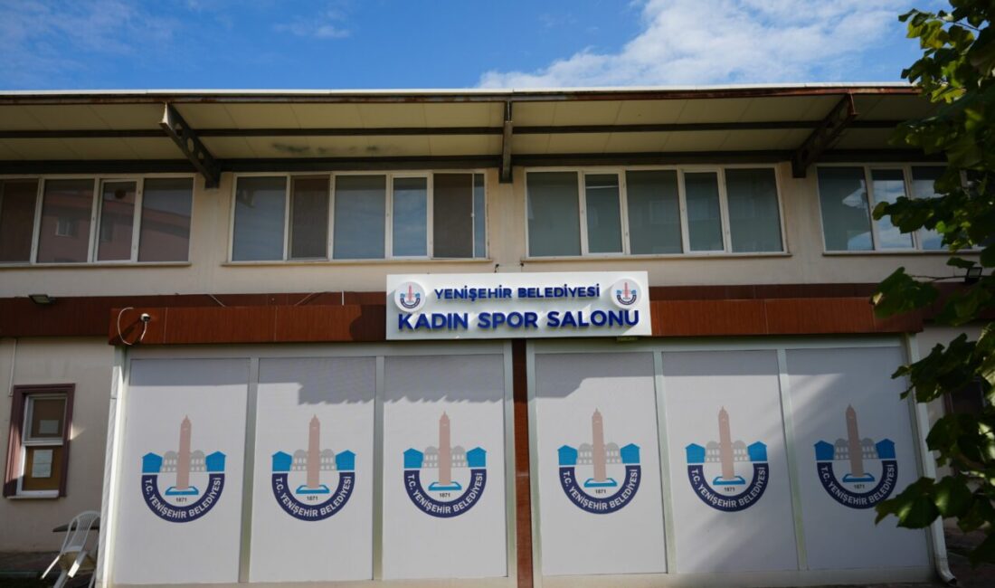 Yenişehir’de kadın spor salonu yenilendi Yenişehir Belediyesi Kadın Spor Salonu, tamamlanan yenileme çalışmalarının ardından