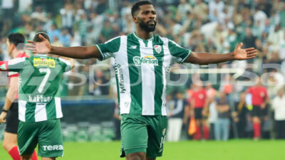 Trendyol 1. Lig’in 13. haftasında Bandırmaspor’u konuk edecek Bursaspor’da taraftarların