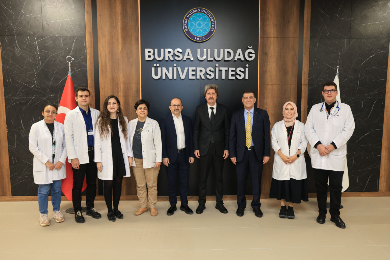 Bursa Uludağ Üniversitesi (BUÜ) Hastanesi Çocuk Göğüs Hastalıkları Bilim Dalı,