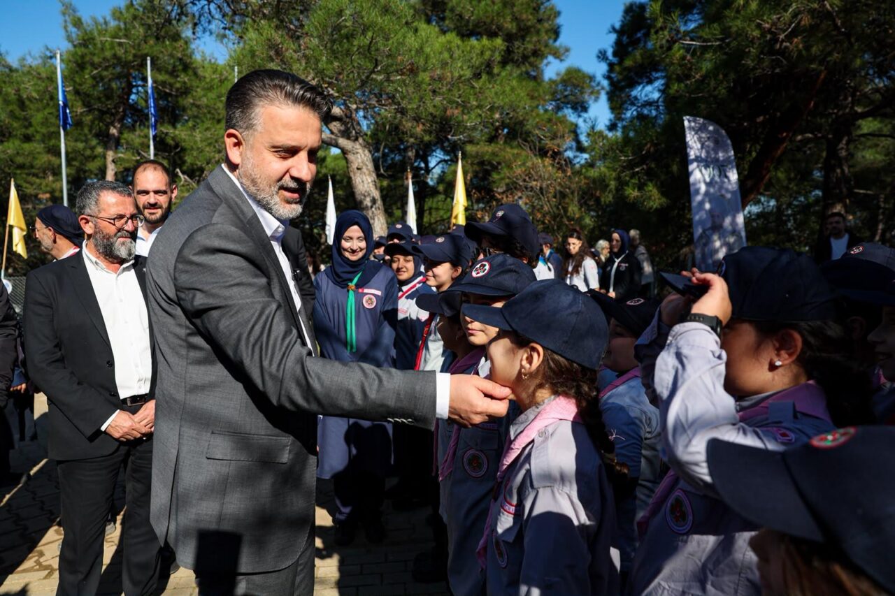 Bursa Büyükşehir Belediyesi, çocukları ve gençleri doğayla buluşturmak amacıyla Atatürk