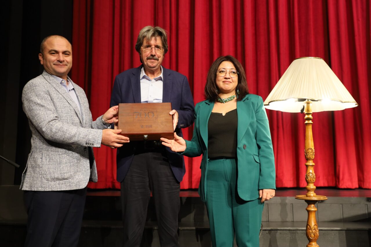 Bursa Büyükşehir Belediyesi ile Bursa Uludağ Üniversitesi iş birliğinde düzenlenen