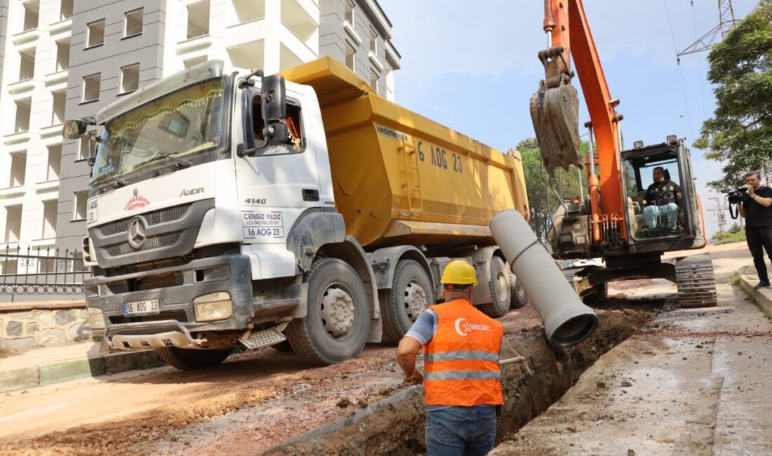 Bursa’da kış öncesi altyapı çalışması: 400 metrelik yeni hat Bursa Büyükşehir Belediyesi ve BUSKİ, Yıldırım’ın 75. Yıl Mahallesi’nde kış