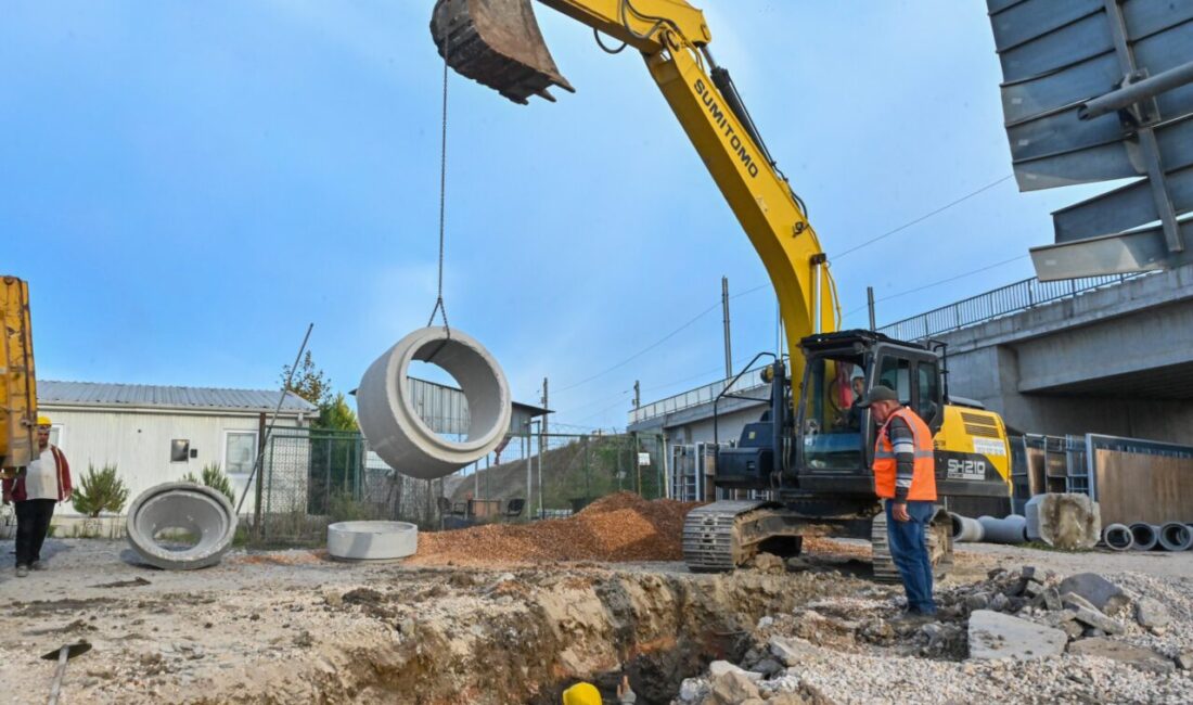  Bursa Büyükşehir Belediyesi, altyapı seferberliği kapsamında Nilüferköy ve Balat