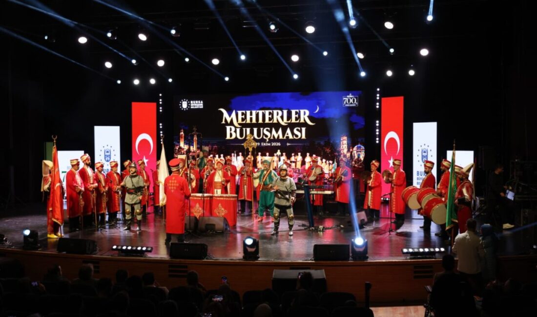 Bursa’nın fethinin 700. yılı kapsamında düzenlenen Mehterler Buluşması, kentin farklı