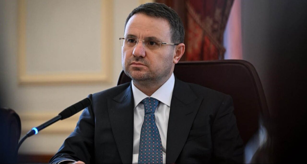 Adalet Bakanı Akın Gürlek, fon soruşturmaları kapsamında el konulan villalar,