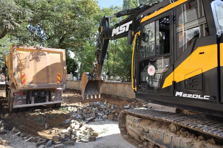 Söğüt’te 10 bin metrekarelik alanda üstyapı dönüşümü başladı 1 Bülten Medya -