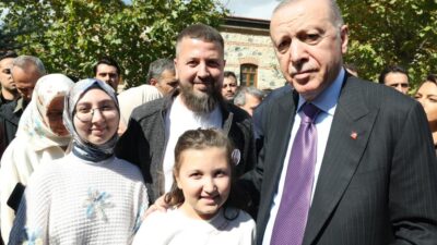 Cumhurbaşkanı Recep Tayyip Erdoğan, Antalya programı öncesinde Rami Kütüphanesi’nde düzenlenen
