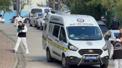 İstanbul Başakşehir’de bulunan Kayaşehir Şeyh Şamil İmam Hatip Ortaokulu’nda bıçaklı